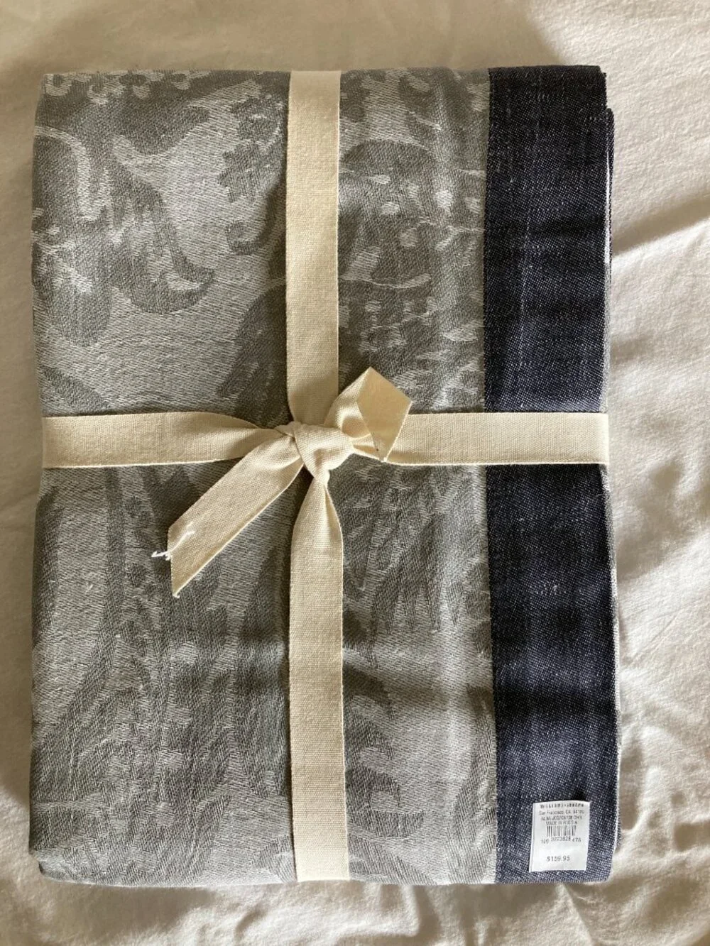 NWT Williams-Sonoma Alba Jacquard Tablecloth linen cotton grey 70